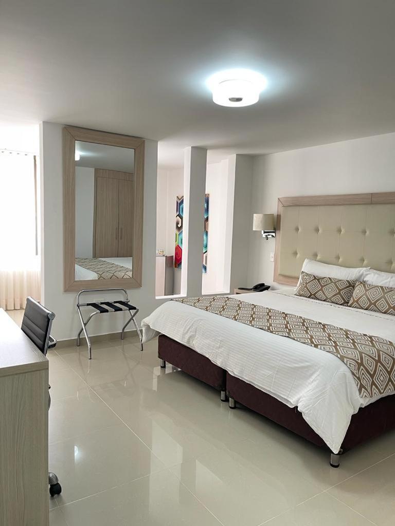 Hotel Juan Maria Tuluá Esterno foto
